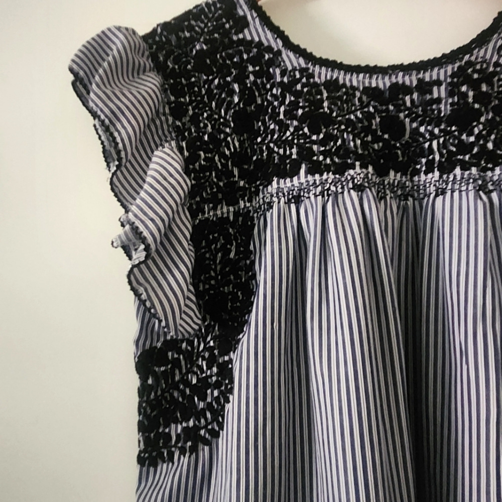 Margarita Mercantile Sara Top Midnight Blue Embroidery Small - Picture 13 of 14